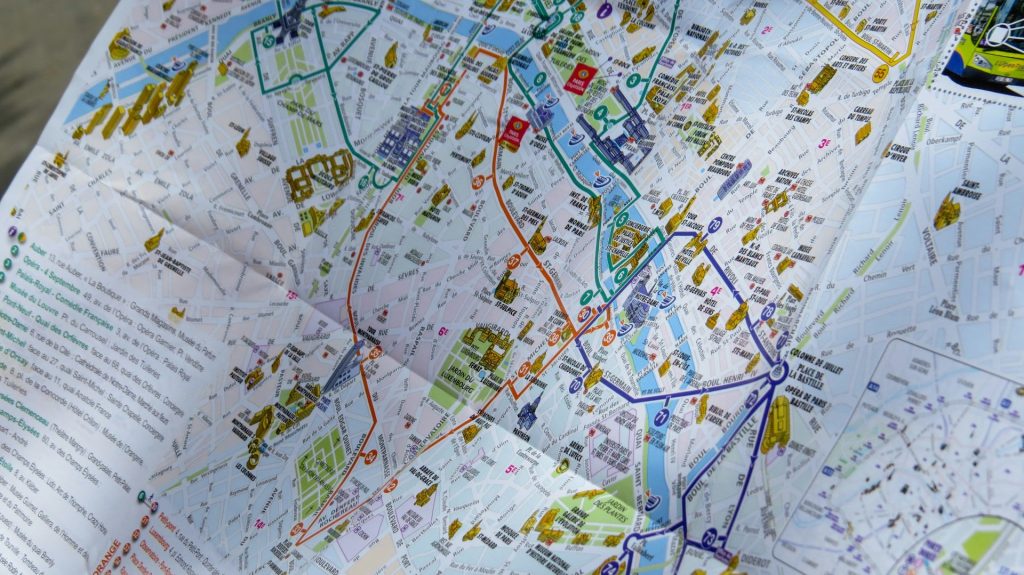 carte blanche bleue et verte